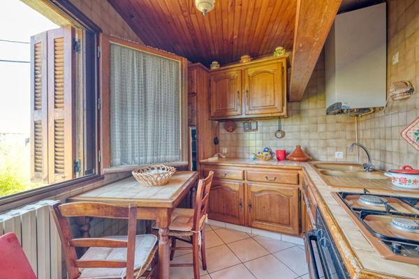 Ensemble de deux maisons individuelles T2 Bis - T3 Bis Terrain 810m² Secteur Macchione Bastia