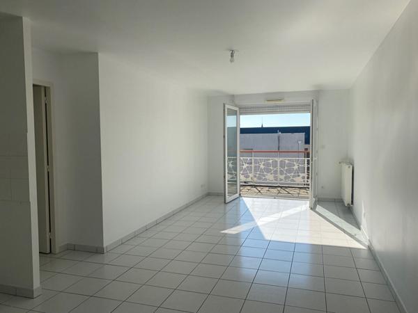Location appartement Saint Herblain : 592 € - AJP Immobilier Saint Herblain