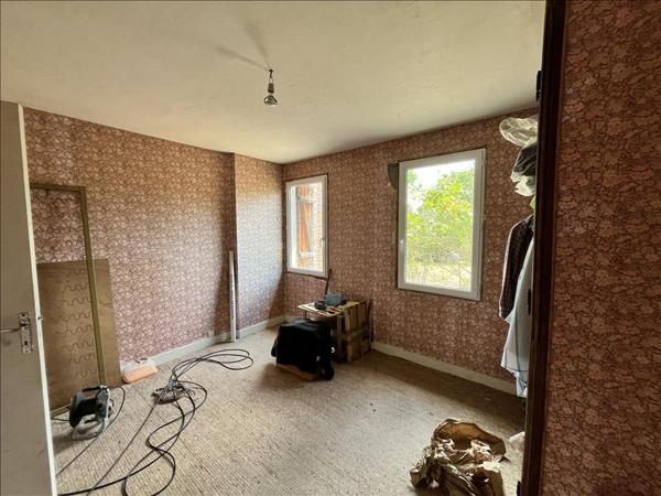 Maison à vendre |  Lourdoueix-Saint-Pierre |  5 pièces | 85 m²