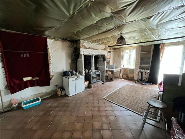 Maison à vendre |  Lourdoueix-Saint-Pierre |  5 pièces | 85 m²