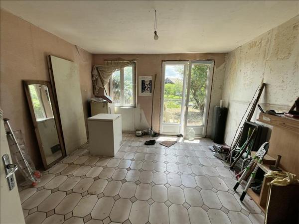 Maison à vendre |  Lourdoueix-Saint-Pierre |  5 pièces | 85 m²