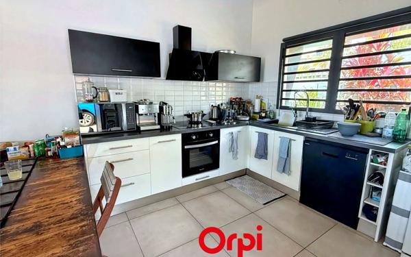 Maison à vendre    4 pièces •  Saint-Leu