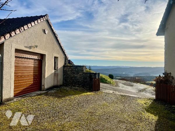 Maison 6 pièces avec terrain à bâtir