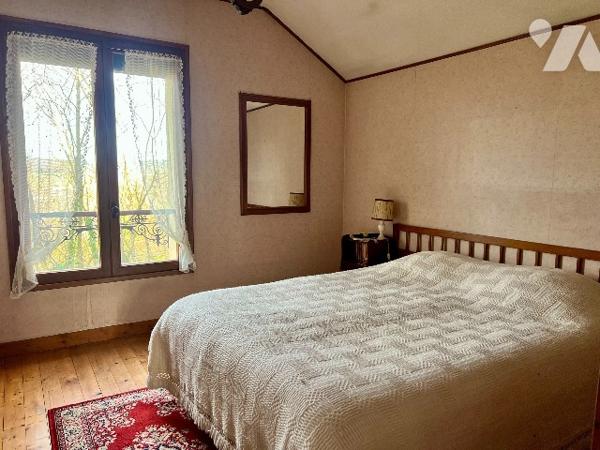 Maison 6 pièces avec terrain à bâtir