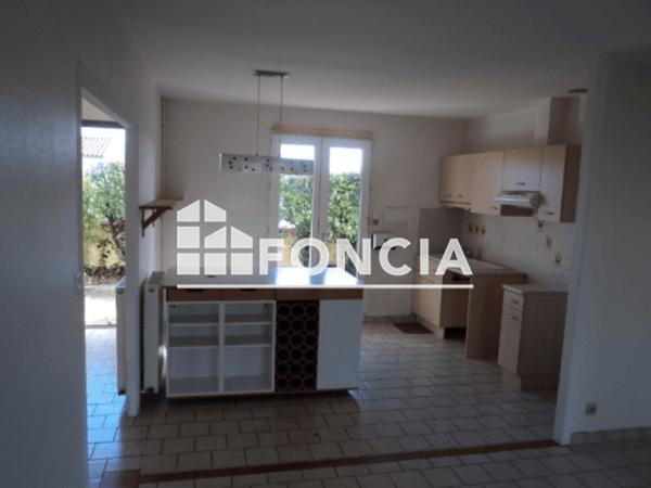 Location Maison 4 pièces 95.09 m² - 66 RUE DE ROMAGNE Niort 79000