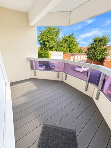 APPARTEMENT 86 M² HAB + GARAGE ET CAVE