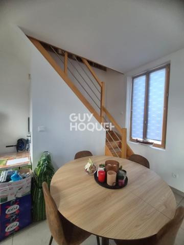 MAISON À LOUER DE 4 PIÈCES DE 79,00 M²