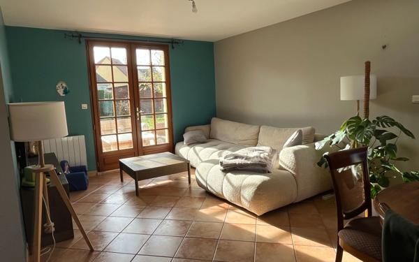 Maison à louer    4 pièces •  Angerville-la-Campagne