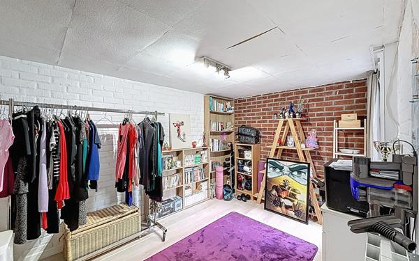 Maison à vendre    5 pièces • 84 m2 Voisins-le-Bretonneux