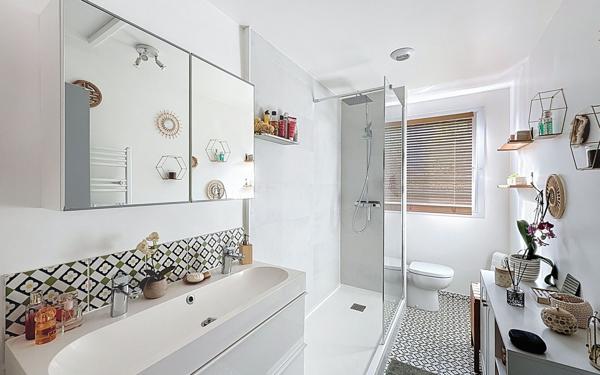 Maison à vendre    5 pièces • 84 m2 Voisins-le-Bretonneux