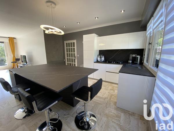 Appartement 4 pièces de 100 m² à Étiolles (91450)