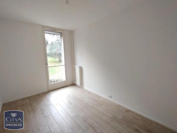 Appartement à louer 3 pièces 77.44m²