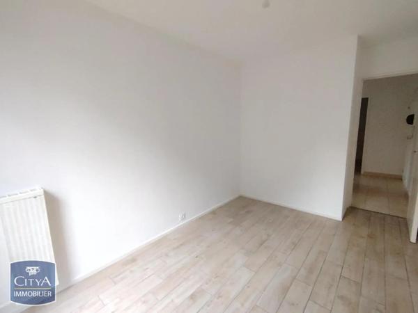 Appartement à louer 3 pièces 77.44m²