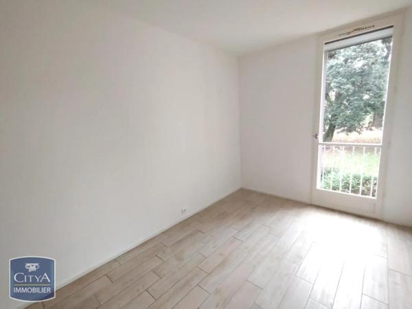 Appartement à louer 3 pièces 77.44m²