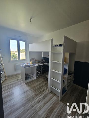 Maison à vendre 4 pièces 108 m² Roullet-Saint-Estèphe