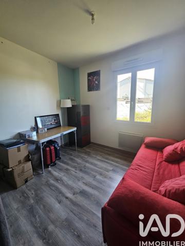 Maison à vendre 4 pièces 108 m² Roullet-Saint-Estèphe