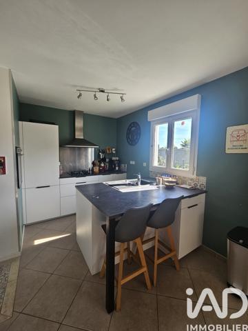 Maison à vendre 4 pièces 108 m² Roullet-Saint-Estèphe