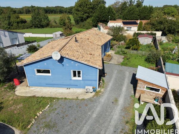 Maison à vendre 4 pièces 108 m² Roullet-Saint-Estèphe
