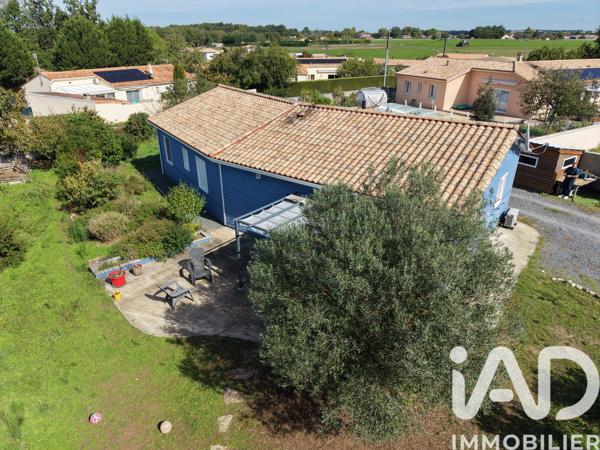 Maison à vendre 4 pièces 108 m² Roullet-Saint-Estèphe