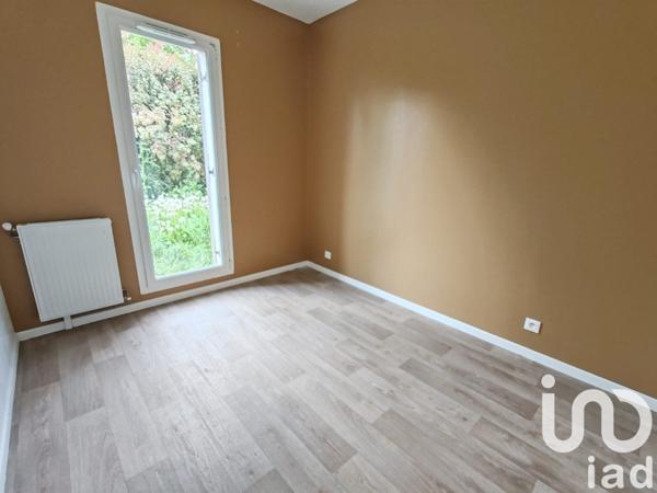 Appartement 3 pièces de 59 m² à Saint-Pierre-du-Perray (91280)
