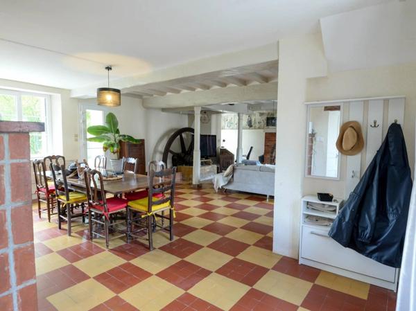 Ancien moulin à farine du XVII siècle classé patrimoine remarquable