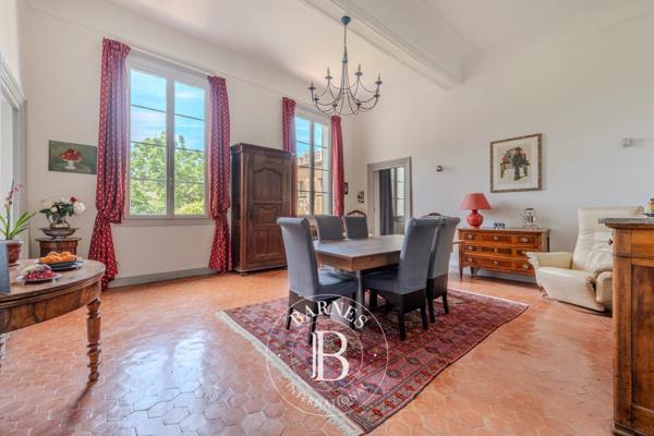 Aix-en-Provence, Appartement 2 Chambres -  154 m² à vendre