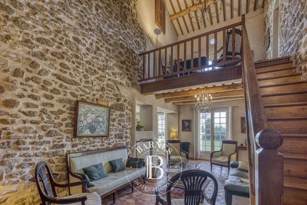 Vaison-la-Romaine, Maison 8 Chambres -  380 m² à vendre