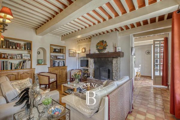 Vaison-la-Romaine, Maison 8 Chambres -  380 m² à vendre