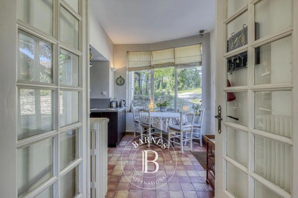 Vaison-la-Romaine, Maison 8 Chambres -  380 m² à vendre