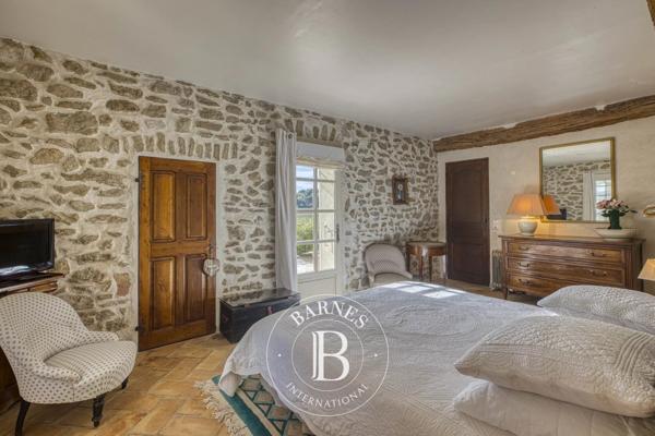 Vaison-la-Romaine, Maison 8 Chambres -  380 m² à vendre
