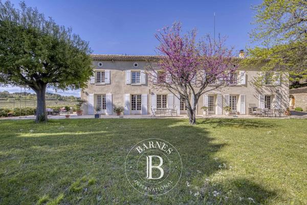 Vaison-la-Romaine, Maison 8 Chambres -  380 m² à vendre