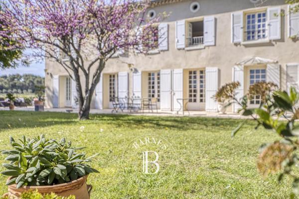 Vaison-la-Romaine, Maison 8 Chambres -  380 m² à vendre