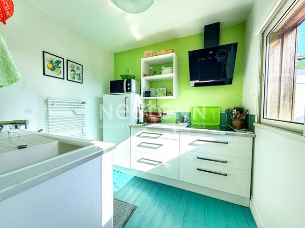 NOUVEAUTÉ NESTENN ROYAN - Maison 2 chambres + grand garage- rue calme en Centre-ville, en très bon état