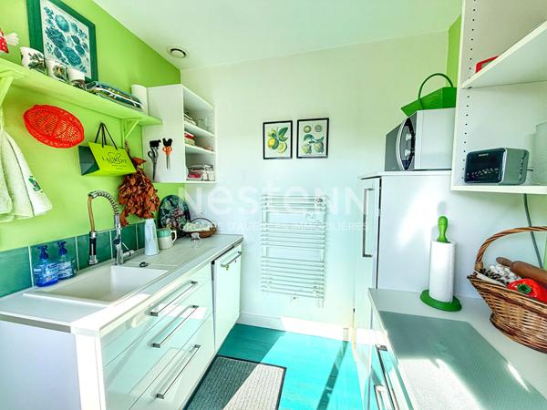 NOUVEAUTÉ NESTENN ROYAN - Maison 2 chambres + grand garage- rue calme en Centre-ville, en très bon état