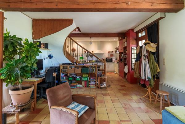 CARCASSONNE – VERZEILLE Maison de Campagne 181m² (150m² hab.) avec 2 logements et grand jardin