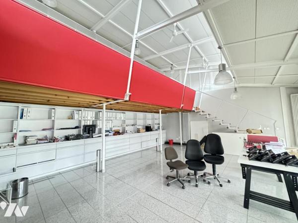 Ensemble immobilier Valenciennes centre ville immeuble de bureaux + habitation et parkings