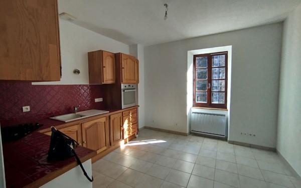 Appartement à louer    4 pièces • 89,08 m2 Joyeuse