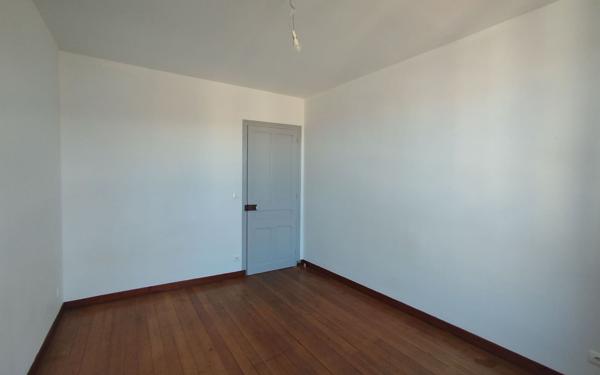 Appartement à louer    4 pièces • 89,08 m2 Joyeuse