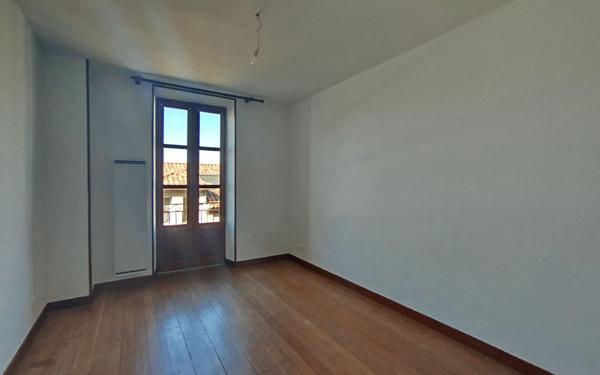 Appartement à louer    4 pièces • 89,08 m2 Joyeuse