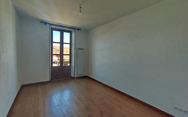 Appartement à louer    4 pièces • 89,08 m2 Joyeuse
