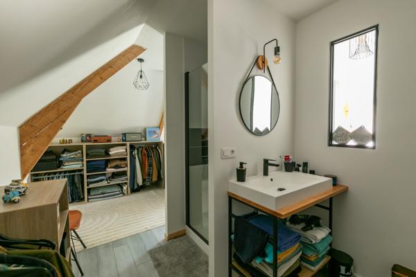 Maison 150 m2 + dépendance