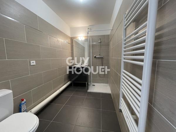 Appartement Paris 1 pièce(s) 31.7 m2