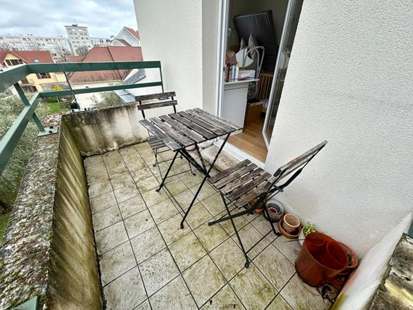 Appartement Poissy 3 pièces 52 m2 €245 000 ** - Référence 9067