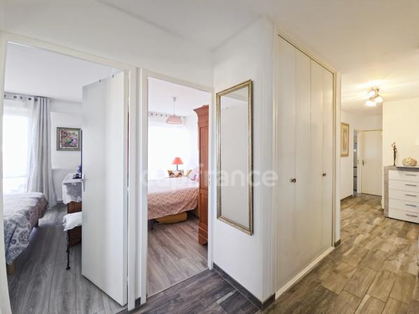 Appartement rénové à vendre 3 chambres