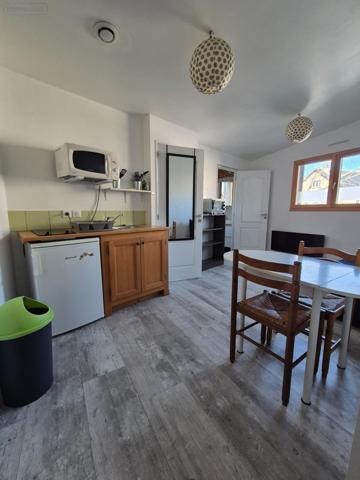 Local mixte (Professionnel/Habitation) à vendre à Onet-le-Château dans l'Aveyron (12850), ref : 1191