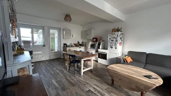 Achat - Maison Château-Gontier-sur-Mayenne 53200 5 pièces 113 m 2 245 m 2