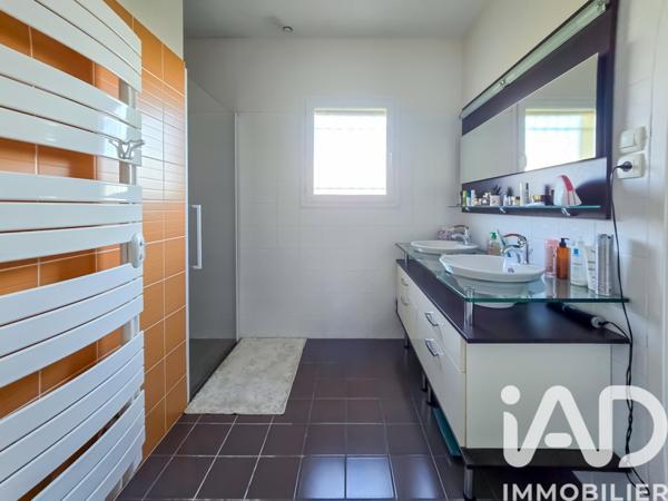 Maison à vendre 8 pièces 204 m² Montauban