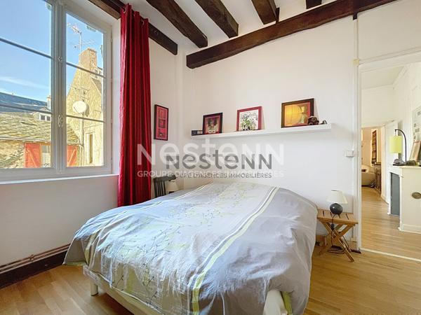 COUP DE COEUR !!  T3  de 64 m²  -  À deux pas du centre-ville, quartier St Nicolas !