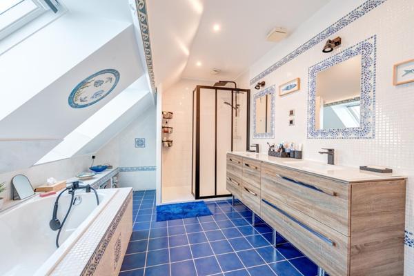 FERMETTES MAISON 244m2 7P 5CH S/SOL