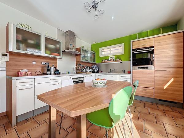 FERMETTES MAISON 244m2 7P 5CH S/SOL